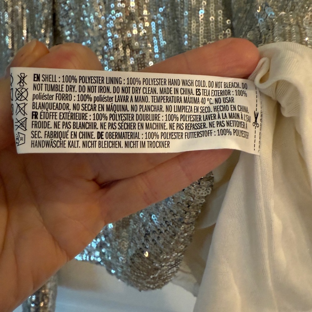 NWT Endless Rose Silver Sequin Glam Top - Gorgeous!! - Picture 7 of 9